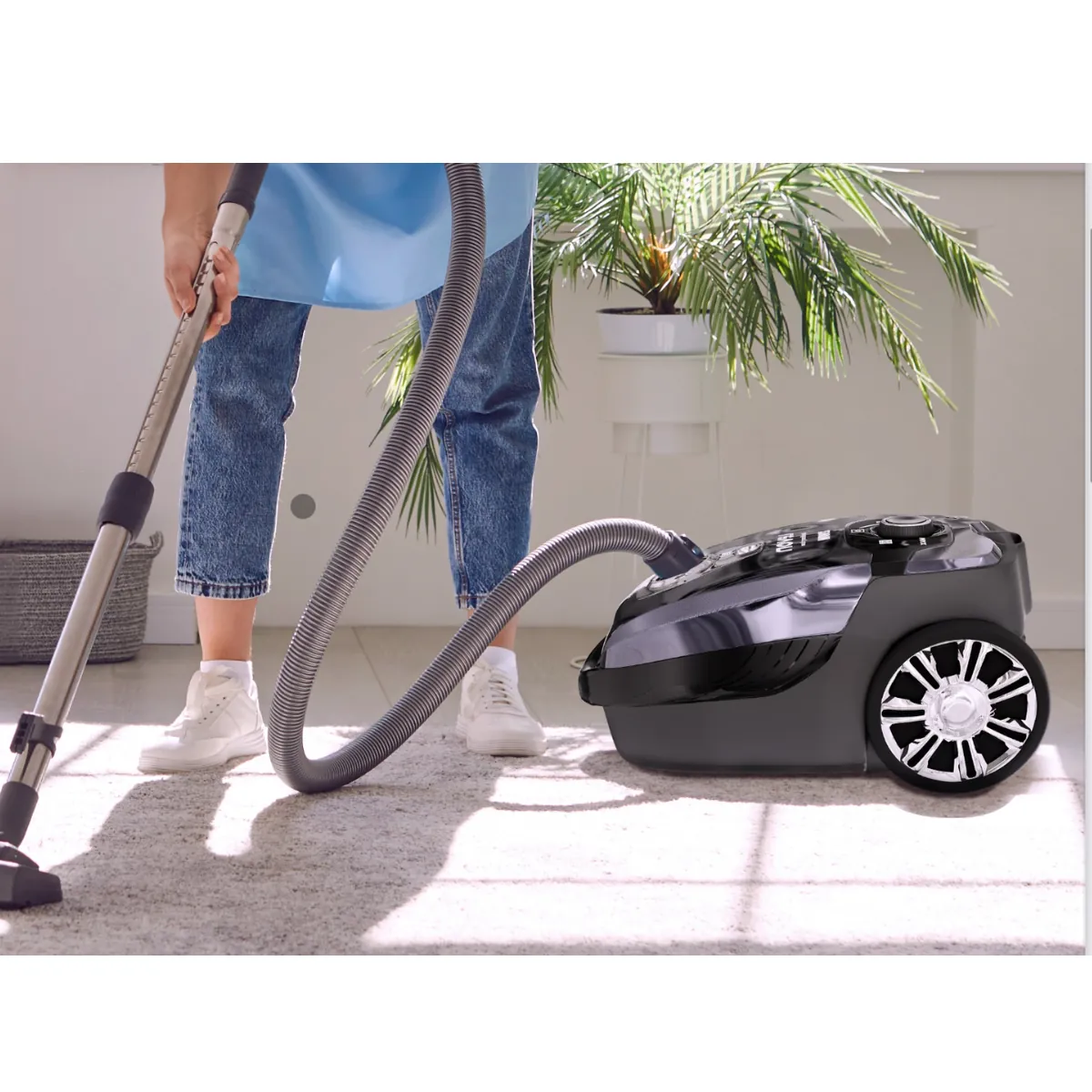 Livon Vacuum Cleaner, 2200 Watt, Dust Bag, Dark Blue